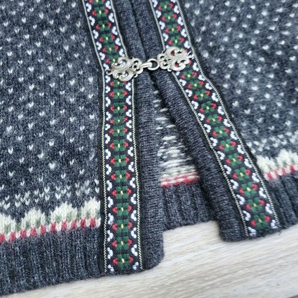 Squaw Valley Nordic isle sweater size med snowflakes - Picture 3 of 11